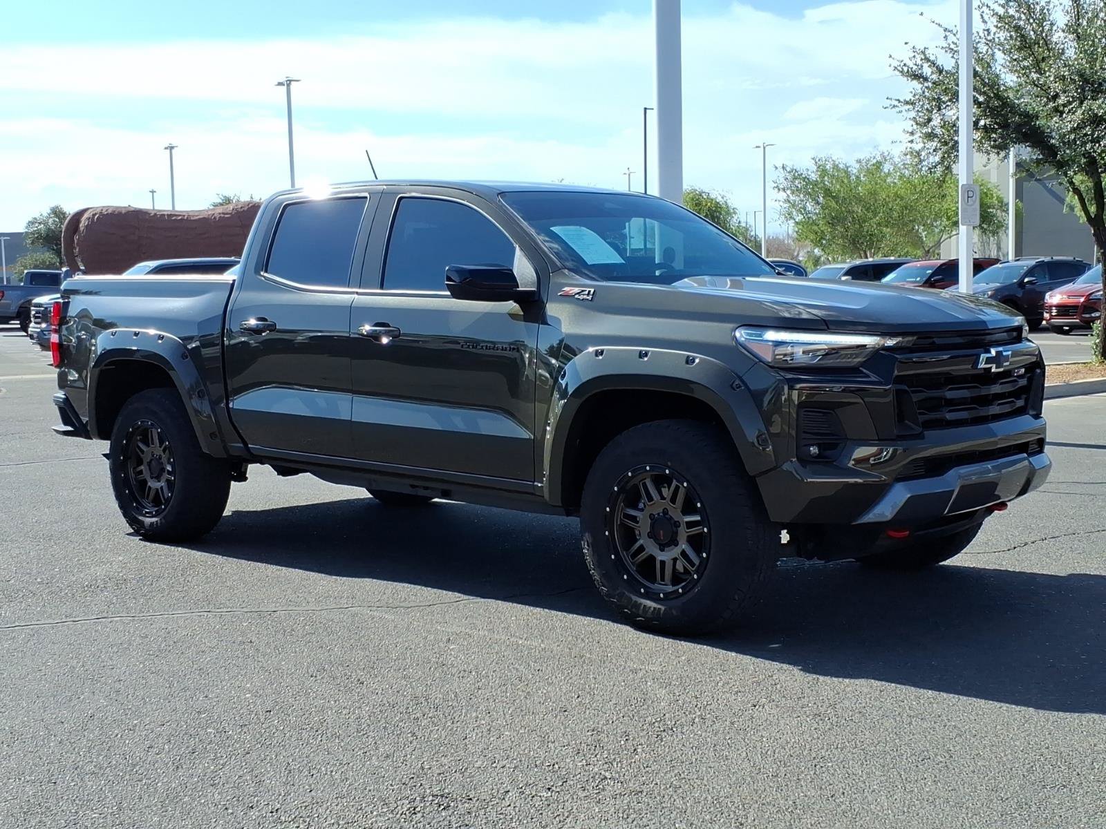Used 2023 Chevrolet Colorado Z71 w/ Z71 Convenience Package 2 AWD/4WD image 7