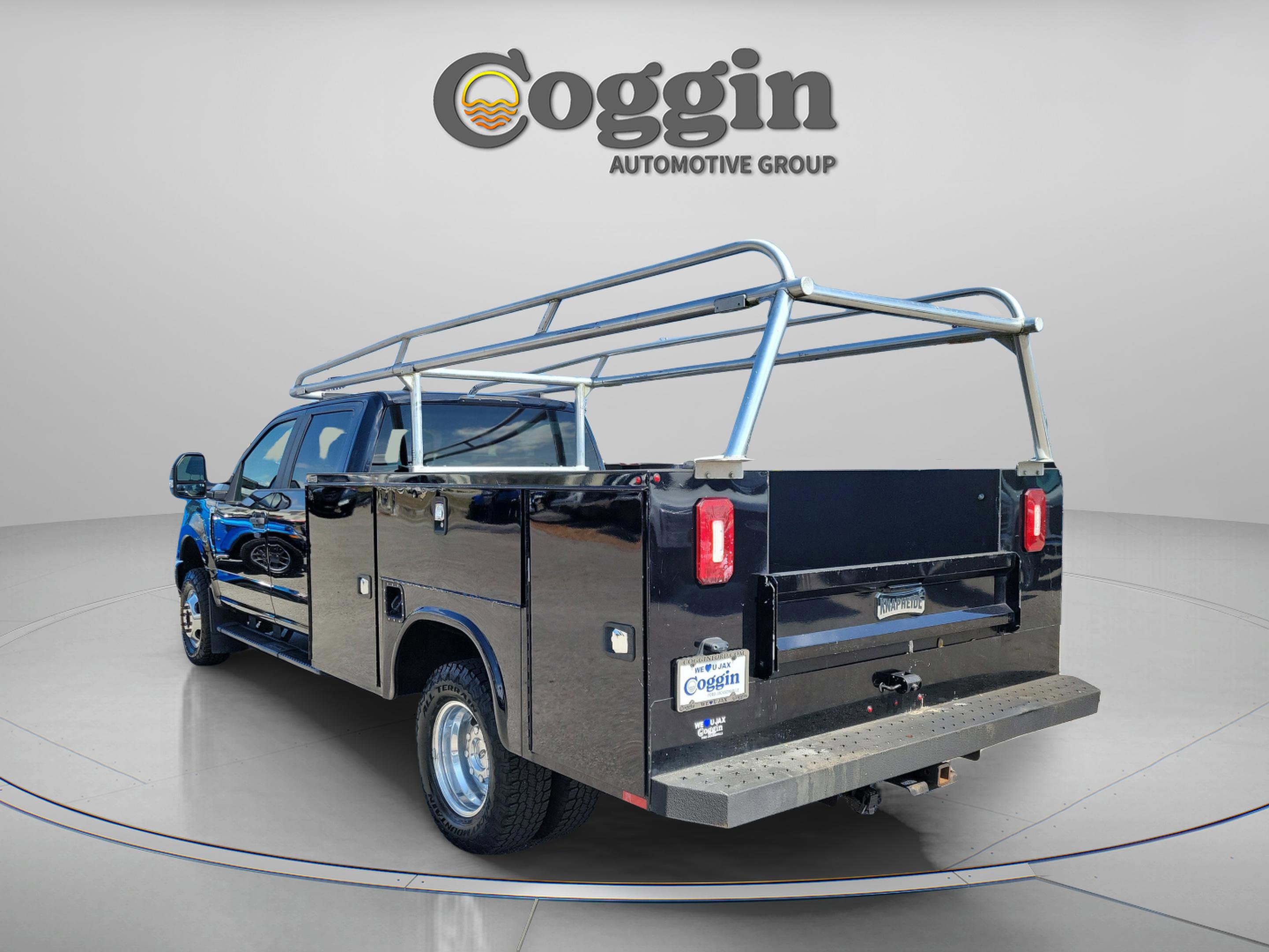 Certified 2022 Ford F350 XL w/ Power Equipment Group image 2