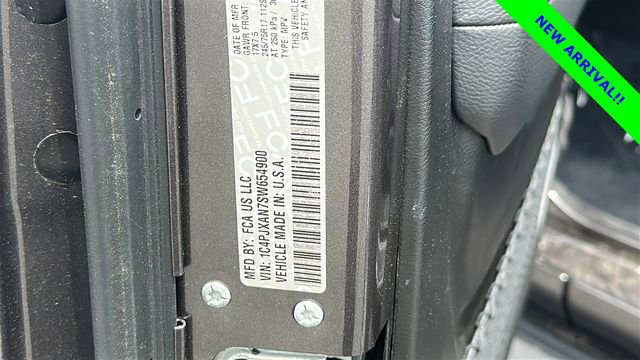 Used 2025 Jeep Wrangler Sport AWD/4WD image 27