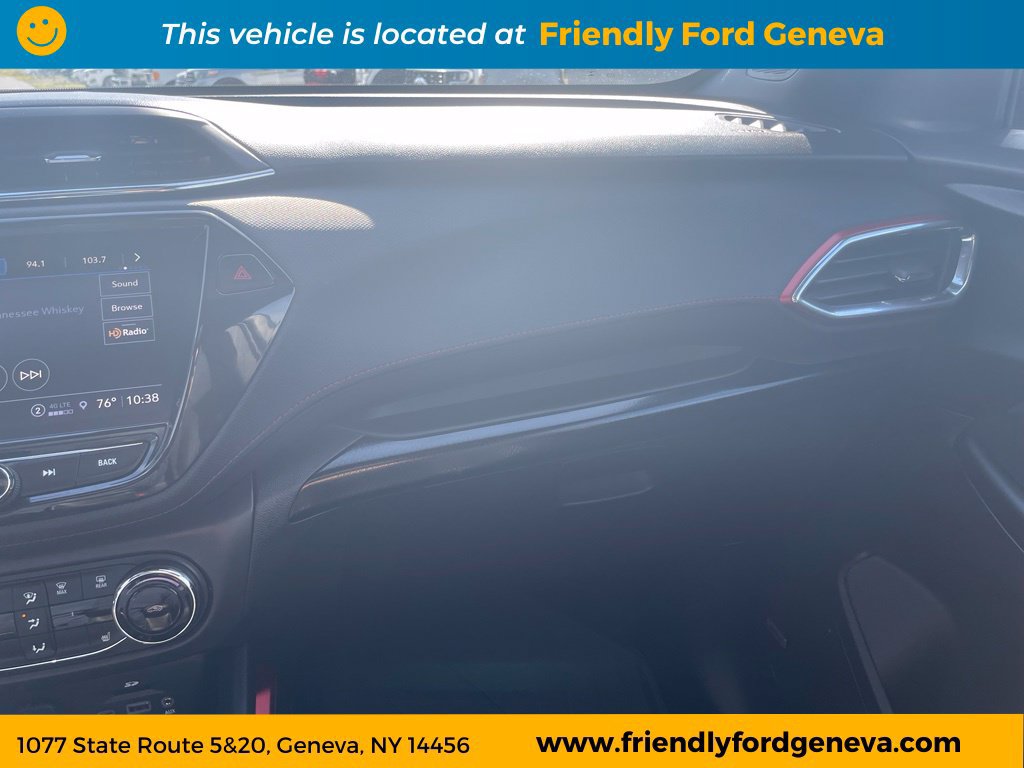 Used 2021 Chevrolet TrailBlazer RS w/ Sun and Liftgate Package AWD/4WD image 26