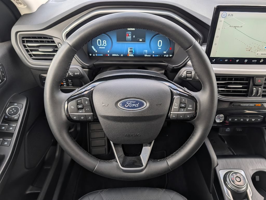 Certified 2023 Ford Escape Platinum w/ Premium Technology Package AWD/4WD image 18