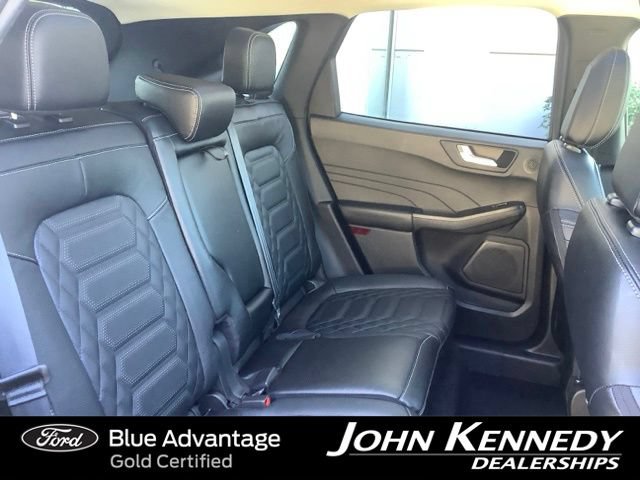 Certified 2023 Ford Escape Platinum w/ Premium Technology Package AWD/4WD image 28