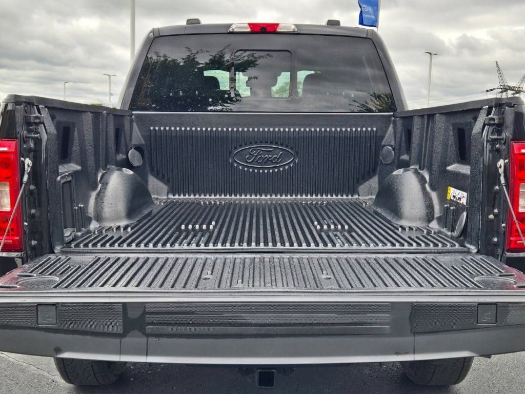 Certified 2022 Ford F150 XLT w/ Equipment Group 302A High AWD/4WD image 17