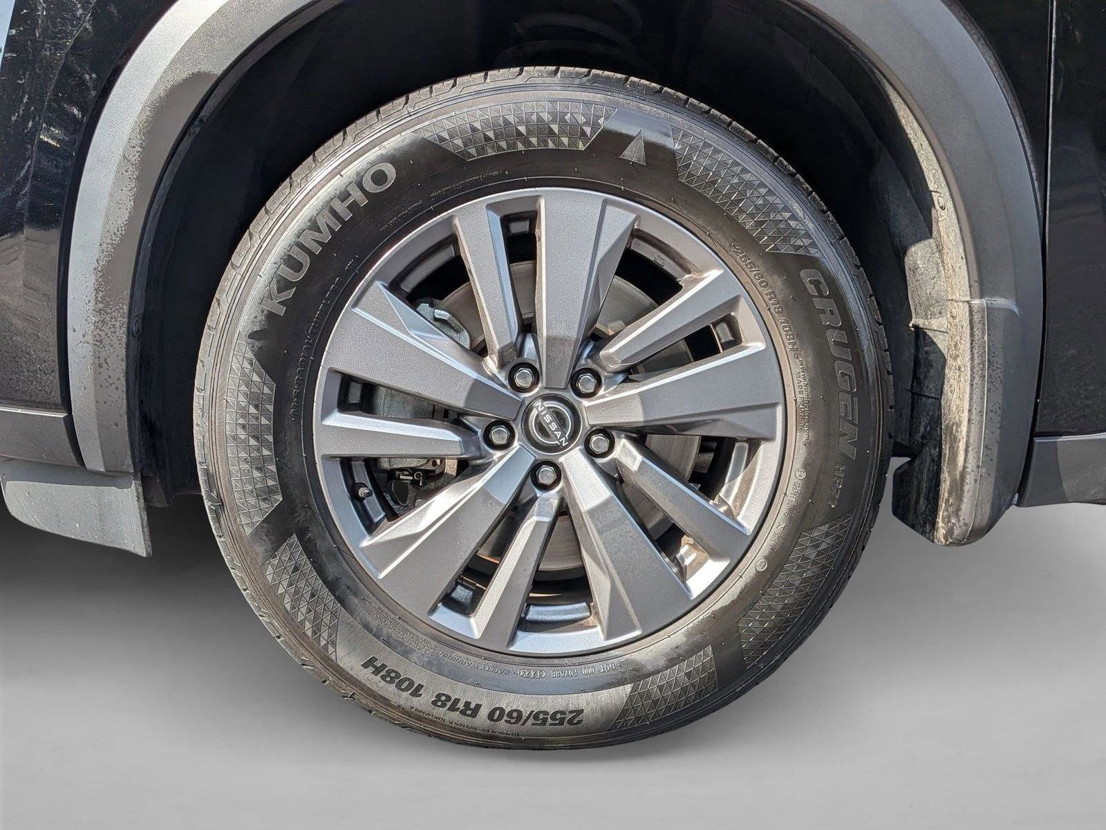 Used 2024 Nissan Pathfinder SV w/ SV Premium Package FWD image 21