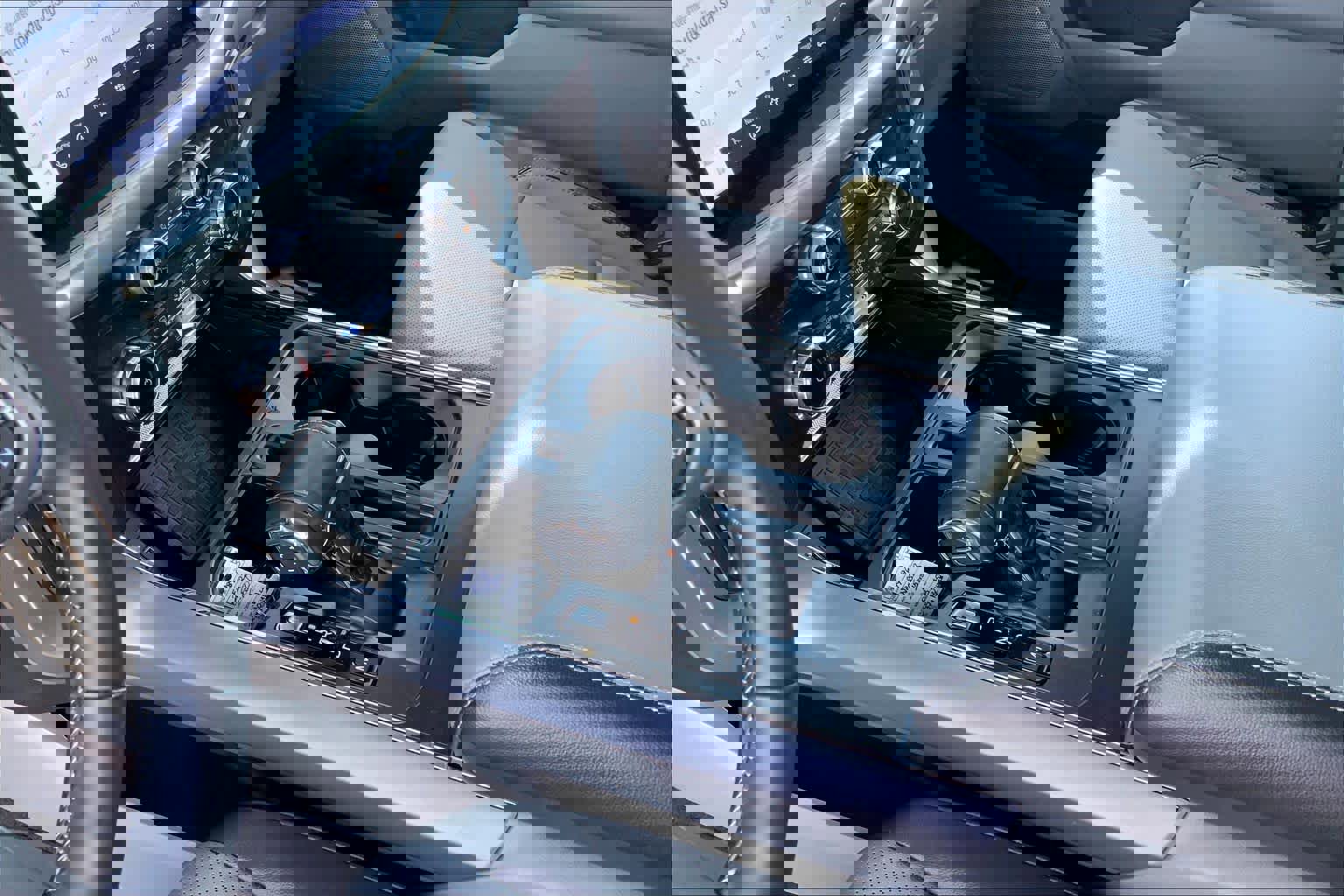 Certified 2022 Ford F150 Lariat w/ Equipment Group 502A High image 16