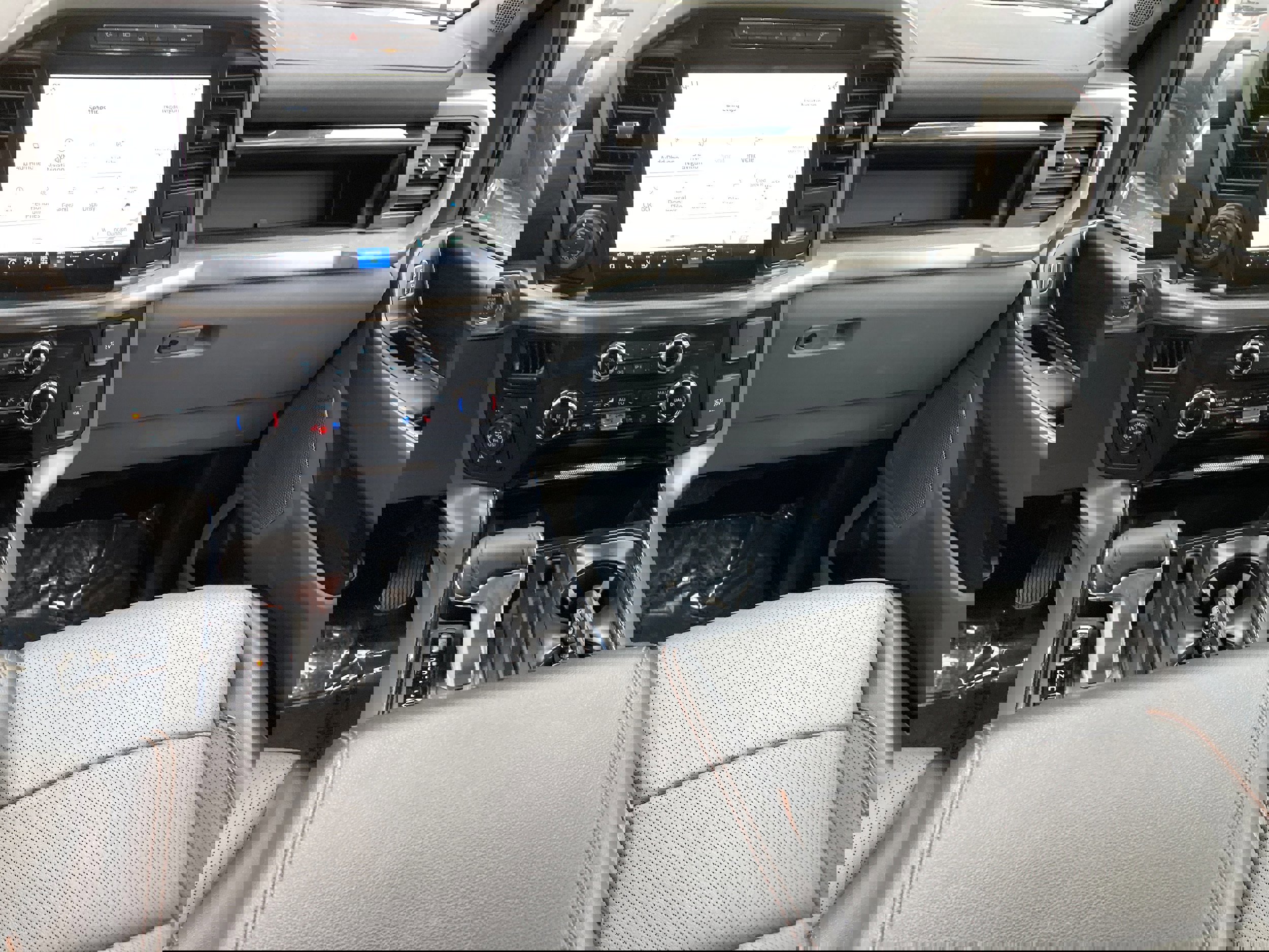 Certified 2024 Ford F150 Lariat w/ Bed Utility Package image 13