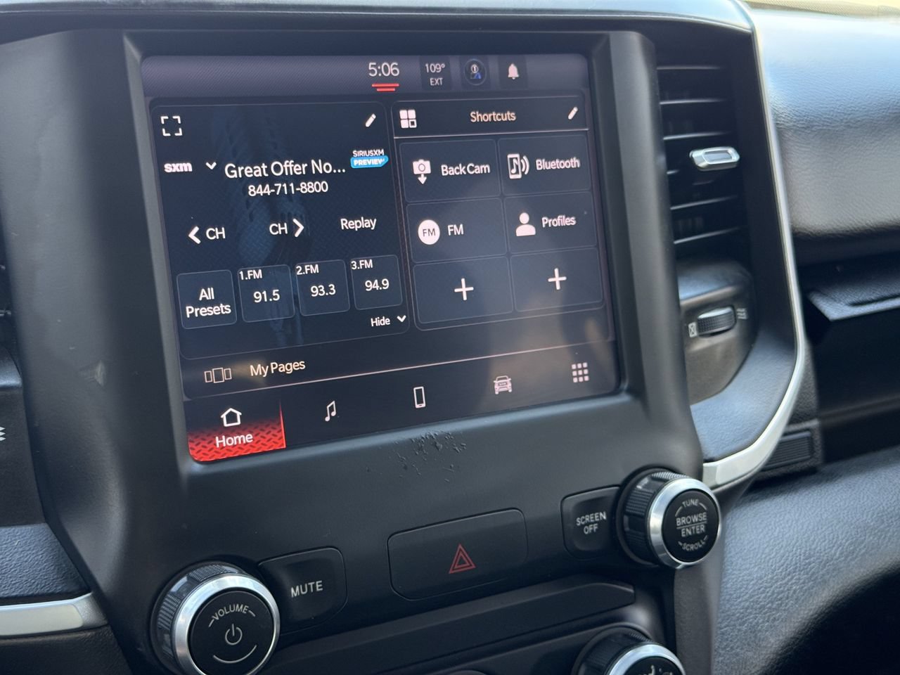 Used 2022 RAM 1500 Big Horn AWD/4WD image 16
