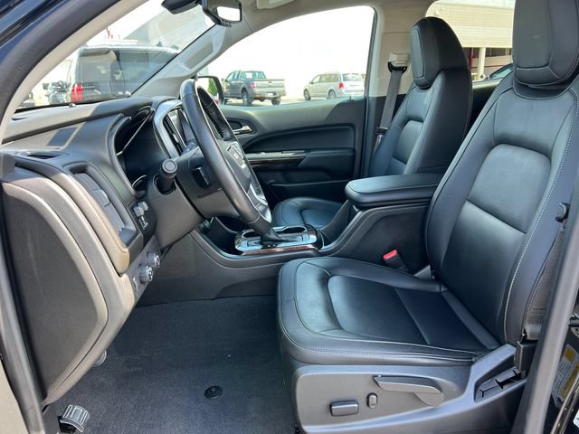 Used 2022 GMC Canyon Elevation w/ Elevation Premium Package AWD/4WD image 4