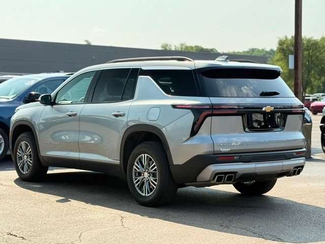 Used 2025 Chevrolet Traverse LT AWD/4WD image 41