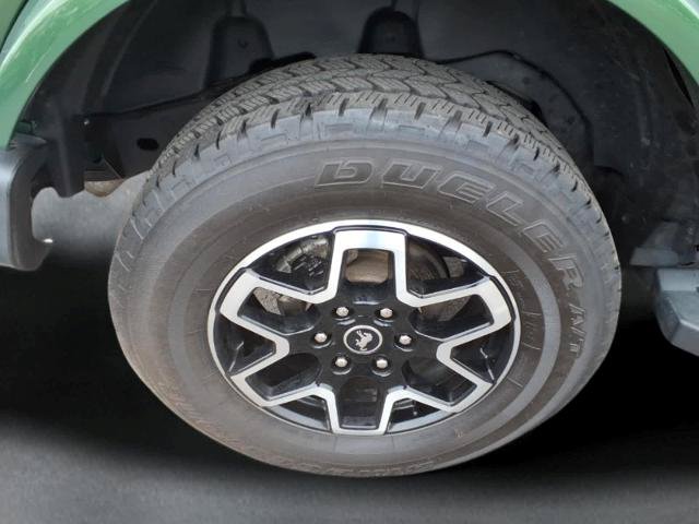 Certified 2023 Ford Bronco Outer Banks AWD/4WD image 16
