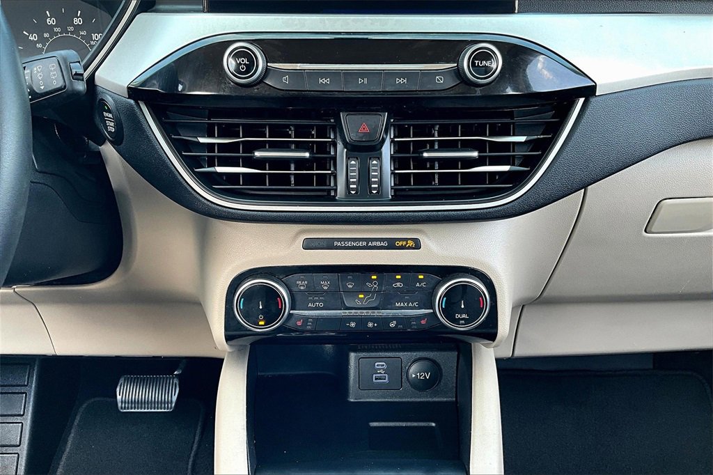 Certified 2022 Ford Escape SE w/ Convenience Package image 31