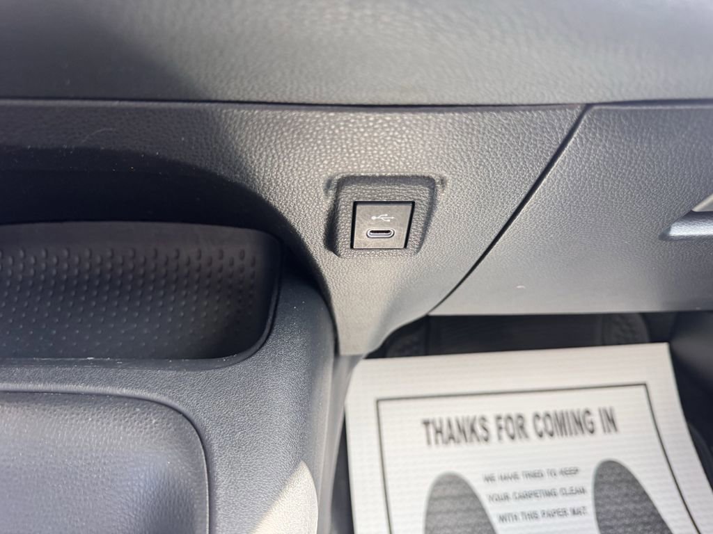 Used 2024 Toyota Corolla LE image 20