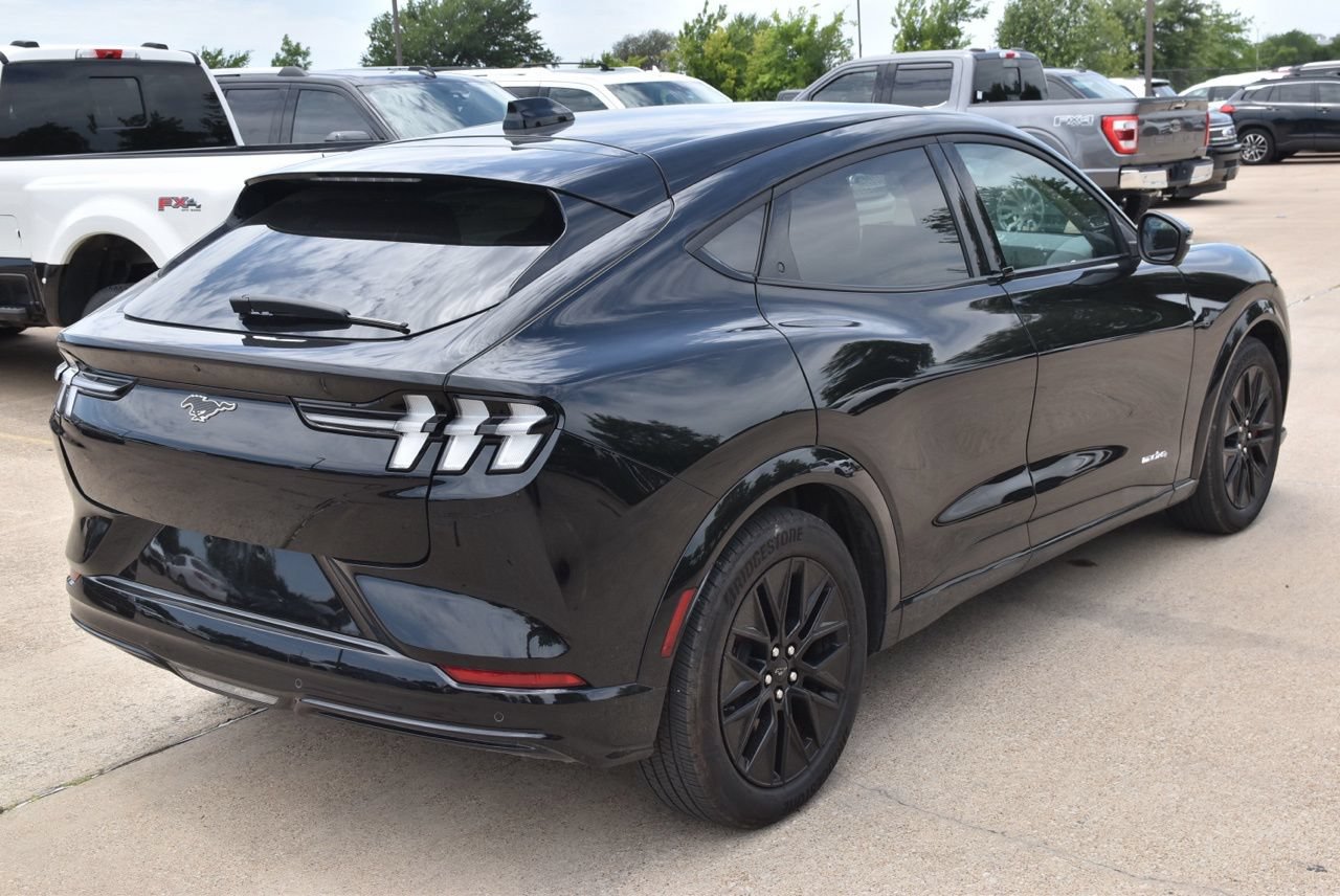 Certified 2025 Ford Mustang Mach-E Premium w/ Sport Appearance Package AWD/4WD image 6