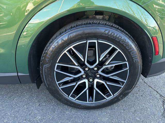 Certified 2025 Ford Mustang Mach-E Premium image 25