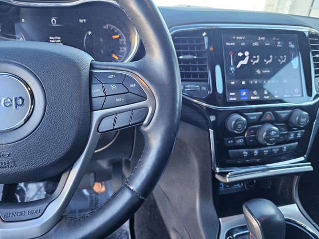Used 2020 Jeep Grand Cherokee Altitude image 26