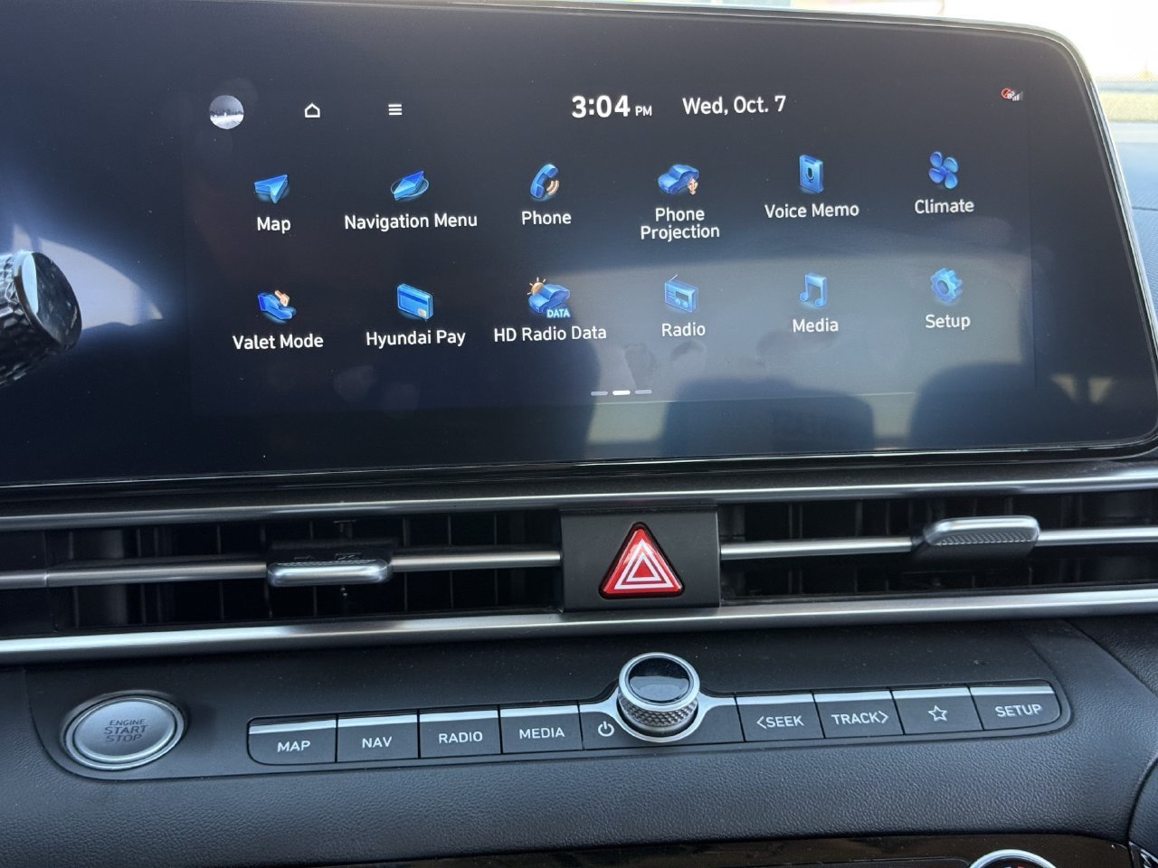 Used 2023 Hyundai Elantra SEL w/ Convenience Package FWD image 17