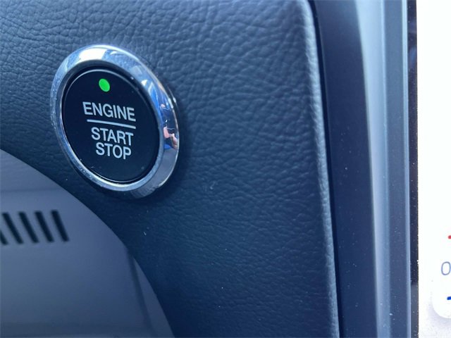 Certified 2023 Ford Edge Titanium w/ Class II Trailer Tow Package image 37