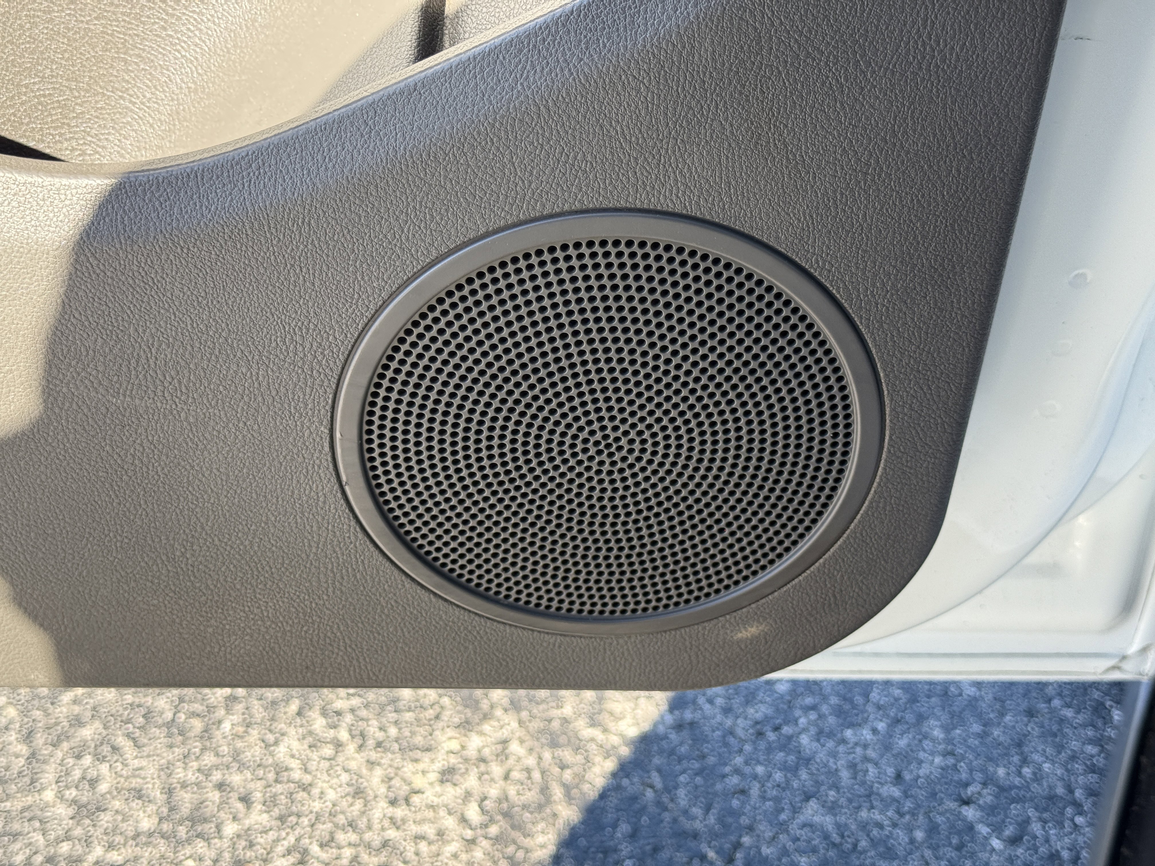 Certified 2020 Ford Transit Connect XL image 17