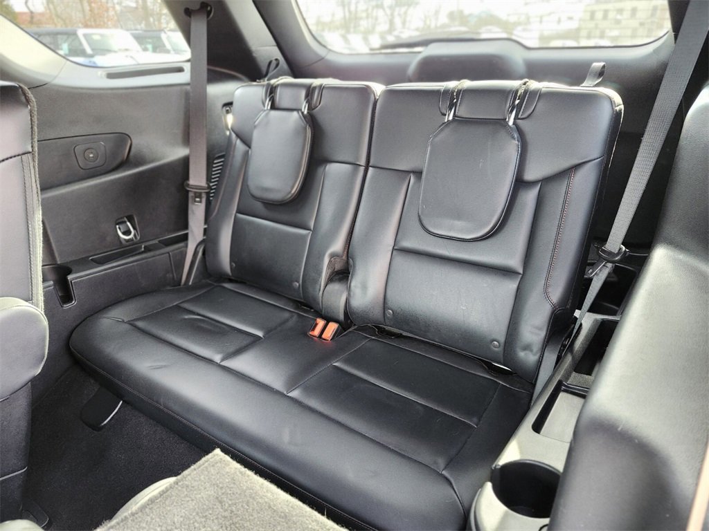 Certified 2025 Ford Explorer ST-Line image 18