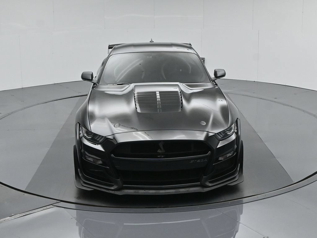 Certified 2022 Ford Mustang Shelby GT500 w/ Carbon Fiber Track Pack RWD image 40