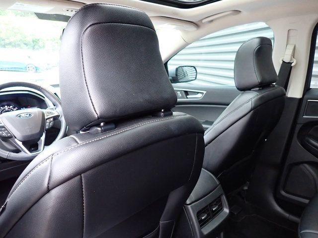 Certified 2023 Ford Edge SEL w/ Convenience Package AWD/4WD image 17