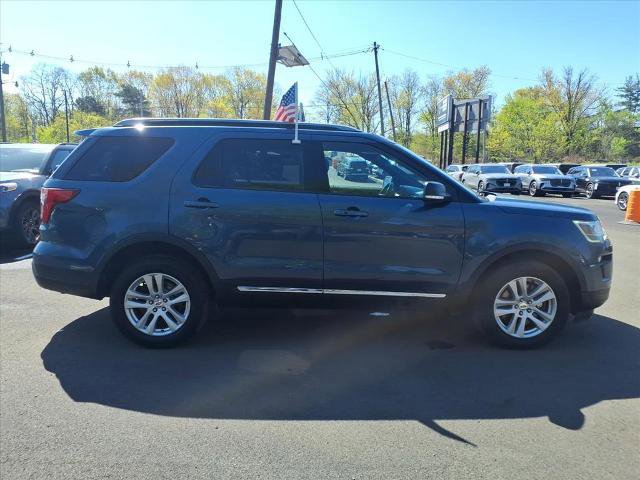 Certified 2019 Ford Explorer XLT w/ Equipment Group 201A AWD/4WD image 6