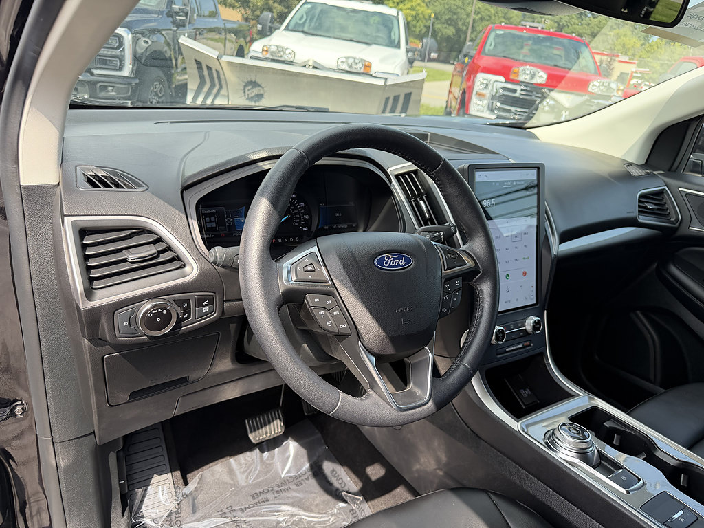 Certified 2023 Ford Edge SEL w/ Convenience Package AWD/4WD image 14