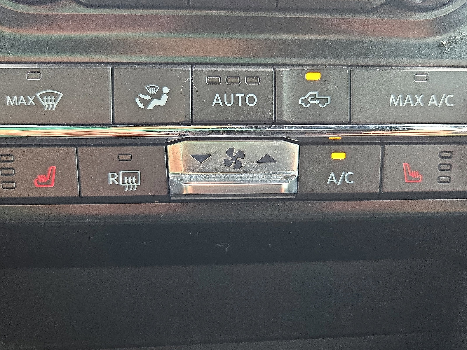 Certified 2022 Ford F150 XLT w/ Equipment Group 302A High image 23