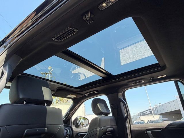 Certified 2025 Ford Expedition Platinum w/ Stealth Appearance Package image 16