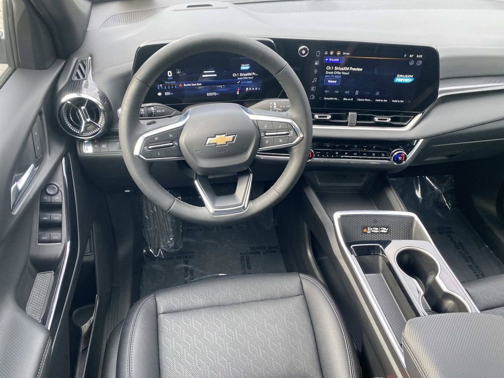 Used 2025 Chevrolet Equinox LT w/ Convenience Package II FWD image 15