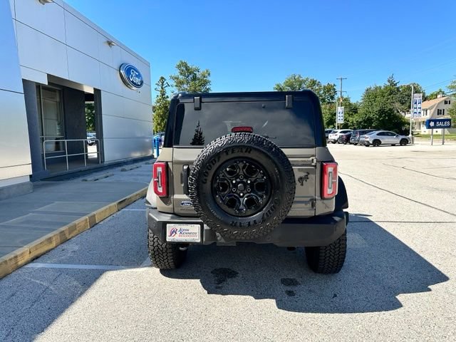 Certified 2025 Ford Bronco Outer Banks w/ Sasquatch Package AWD/4WD image 11