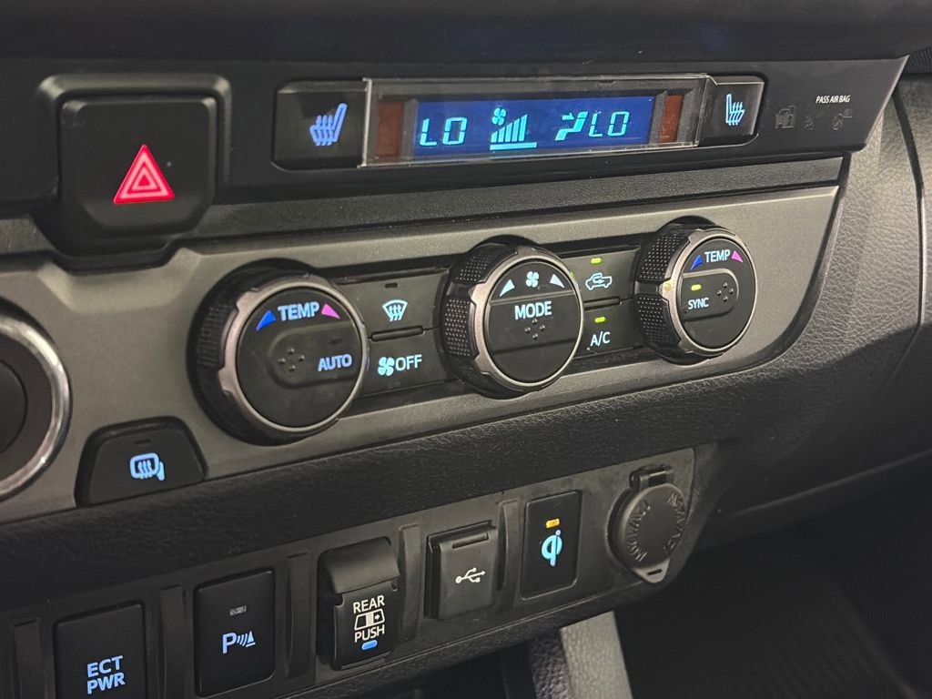 Used 2020 Toyota Tacoma TRD Off-Road w/ TRD Premium Off Road Package image 19