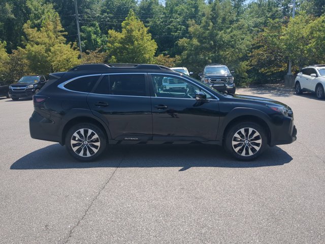 Used 2024 Subaru Outback Limited AWD/4WD image 3