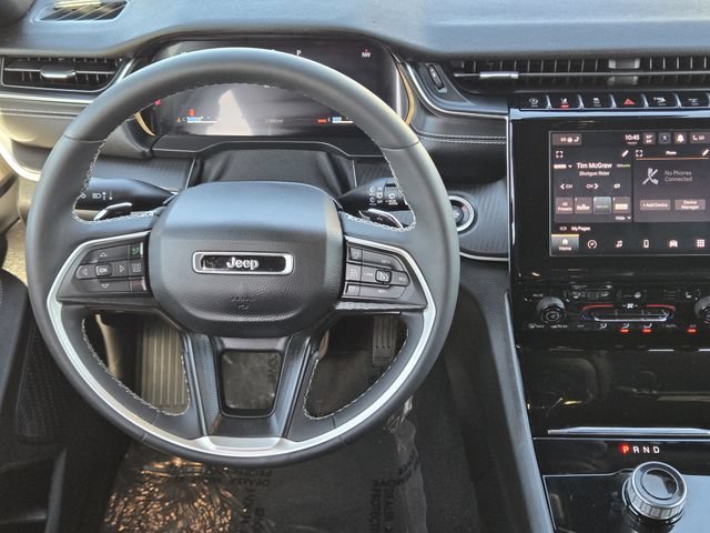 Used 2023 Jeep Grand Cherokee L Laredo RWD image 25