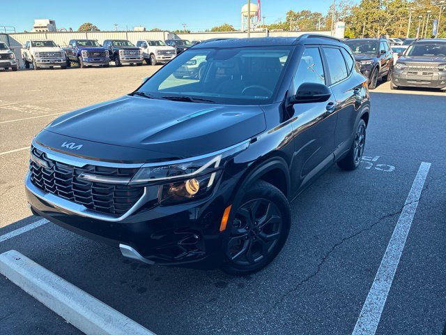 Used 2024 Kia Seltos S