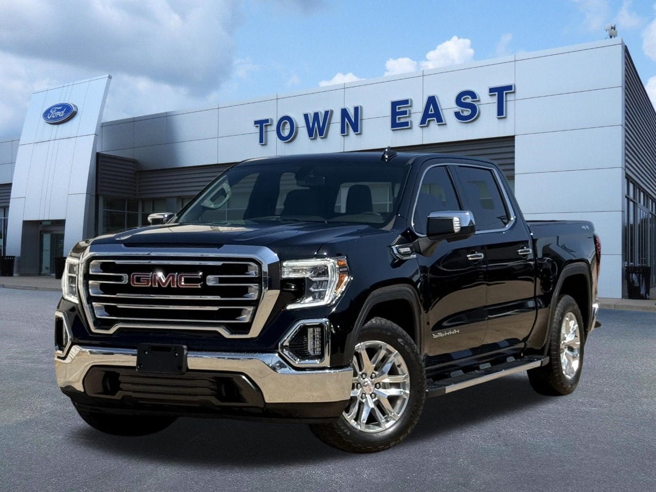 Used 2022 GMC Sierra 1500 SLT AWD/4WD image 1