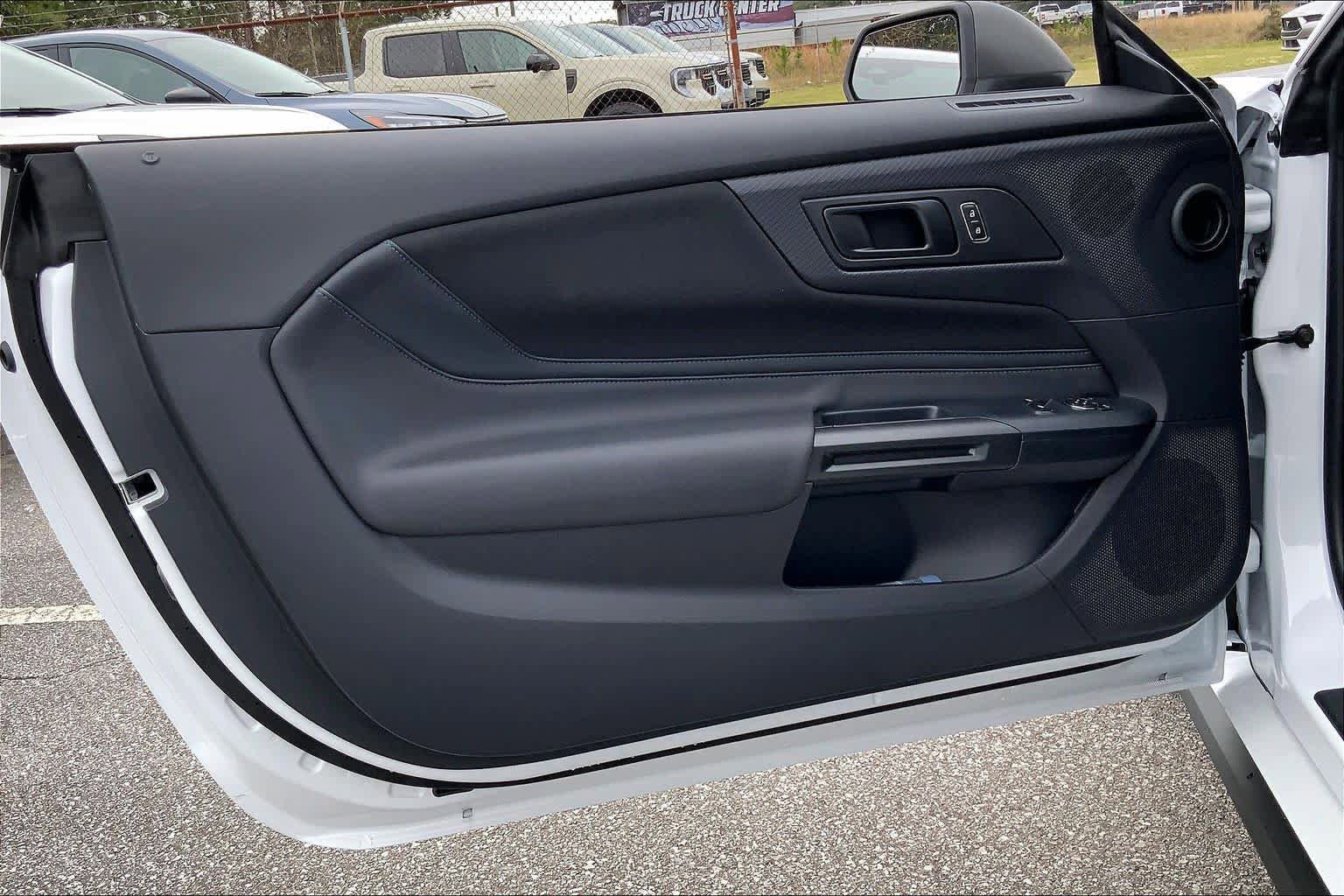 Certified 2025 Ford Mustang Dark Horse RWD image 10