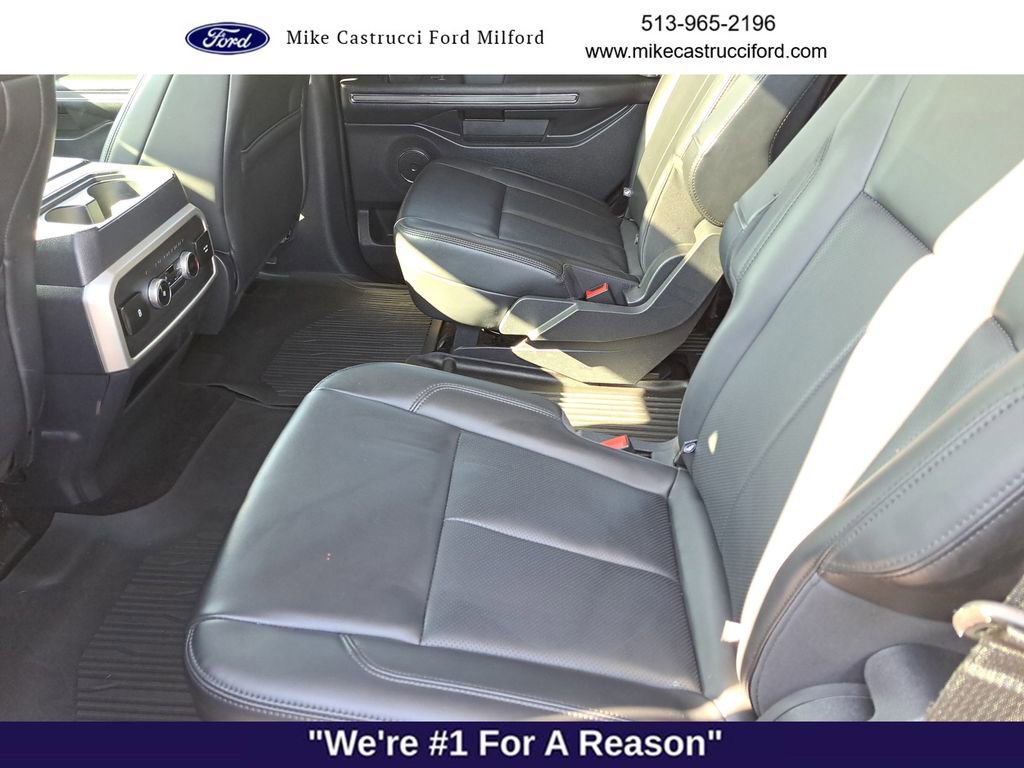 Certified 2023 Ford Expedition XLT image 26