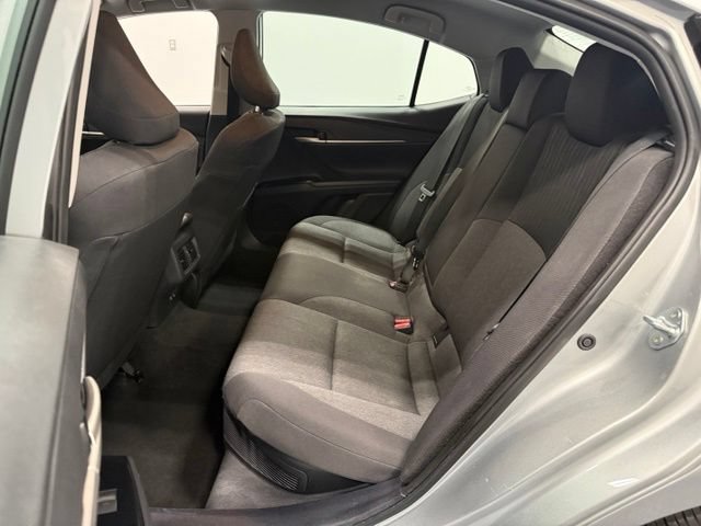 Used 2025 Toyota Camry LE FWD image 32