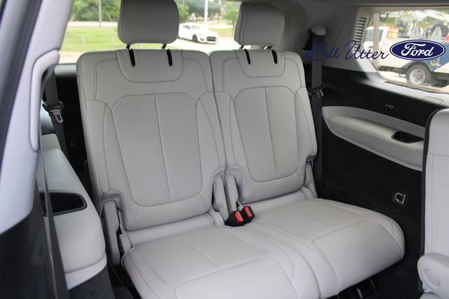 Used 2021 Jeep Grand Cherokee L Overland w/ Advanced Protech Group III AWD/4WD image 15
