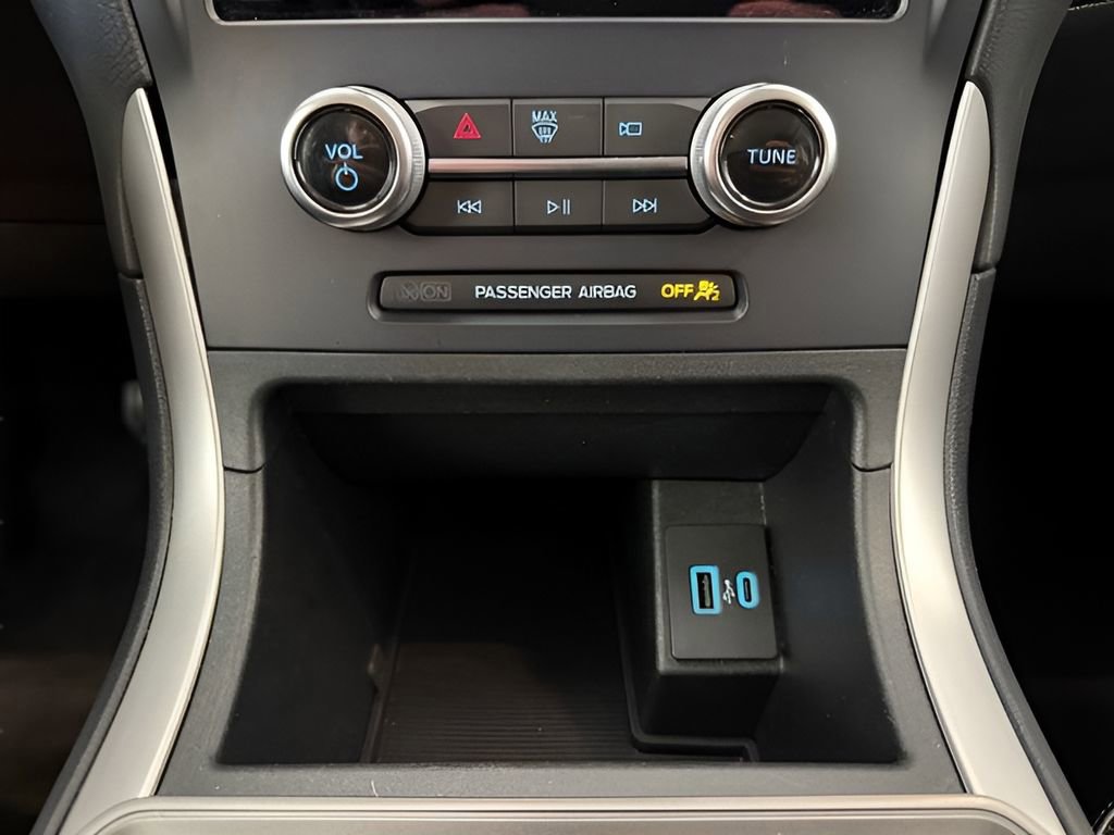 Certified 2023 Ford Edge SEL AWD/4WD image 16