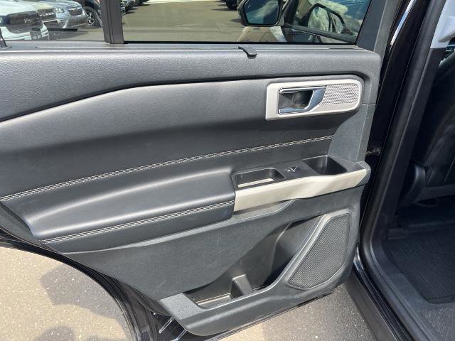 Certified 2022 Ford Explorer Limited w/ Hybrid Equipment Group 310A image 23