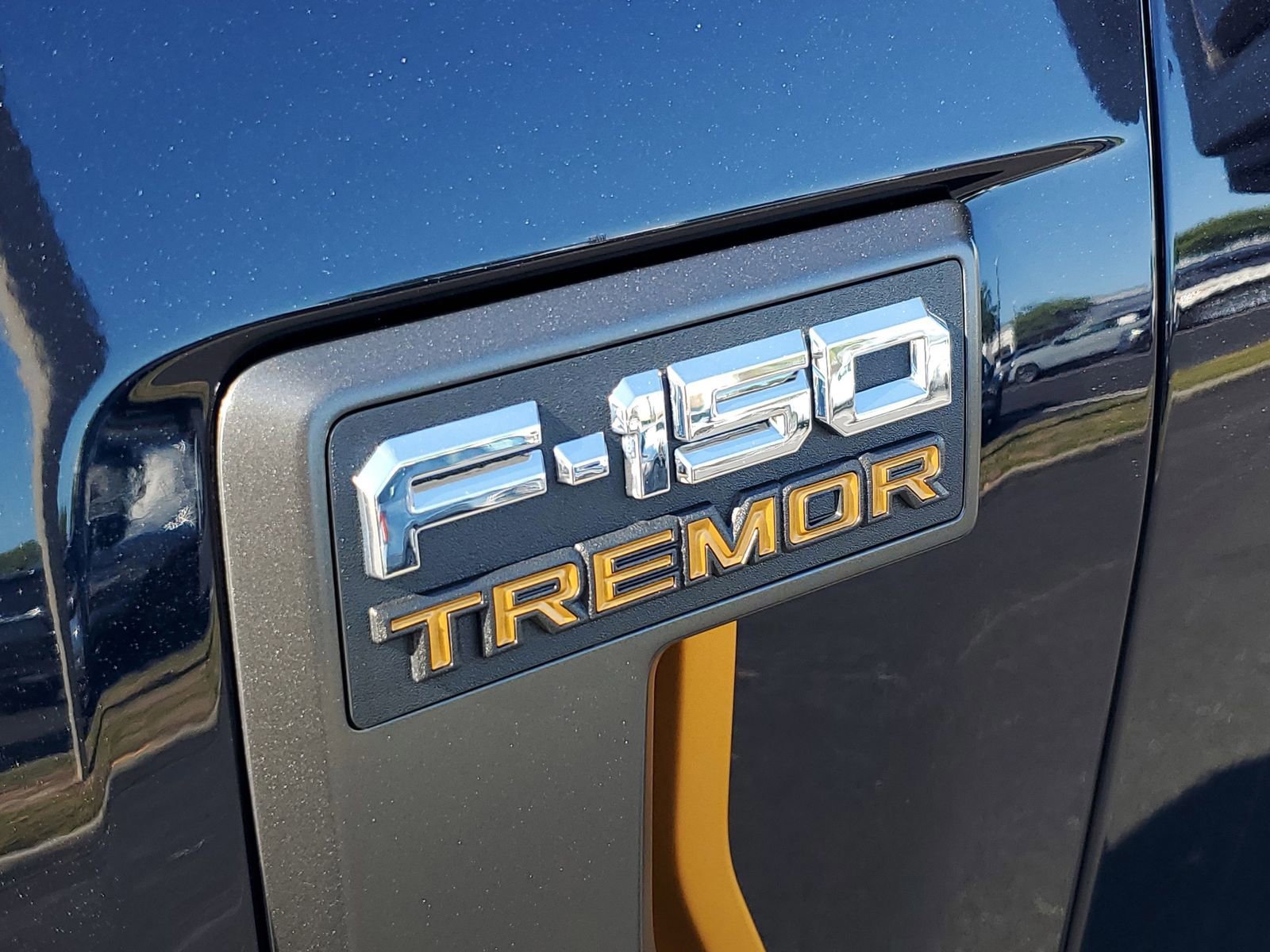 Certified 2025 Ford F150 Tremor w/ Tow/Haul Package AWD/4WD image 7