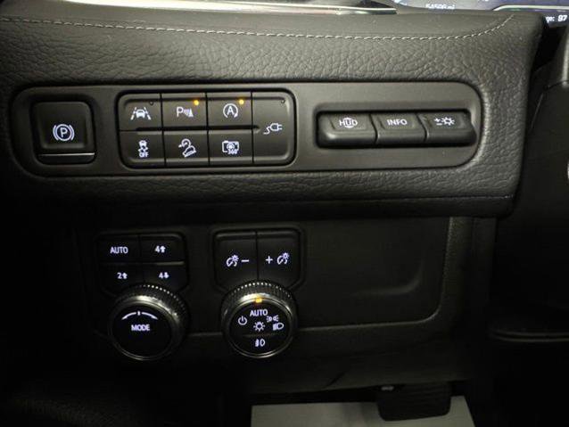 Used 2022 GMC Yukon Denali AWD/4WD image 20
