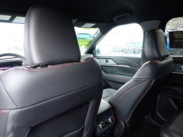 Certified 2025 Ford Explorer ST-Line image 17