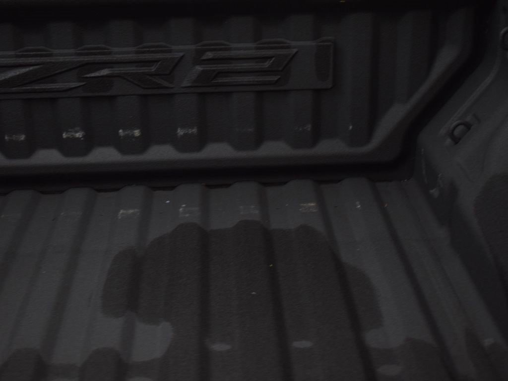 Used 2024 Chevrolet Colorado ZR2 w/ ZR2 Convenience Package III image 13