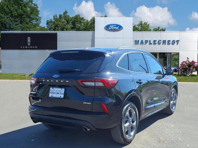 Certified 2023 Ford Escape ST-Line w/ Tech Pack #1 AWD/4WD image 4