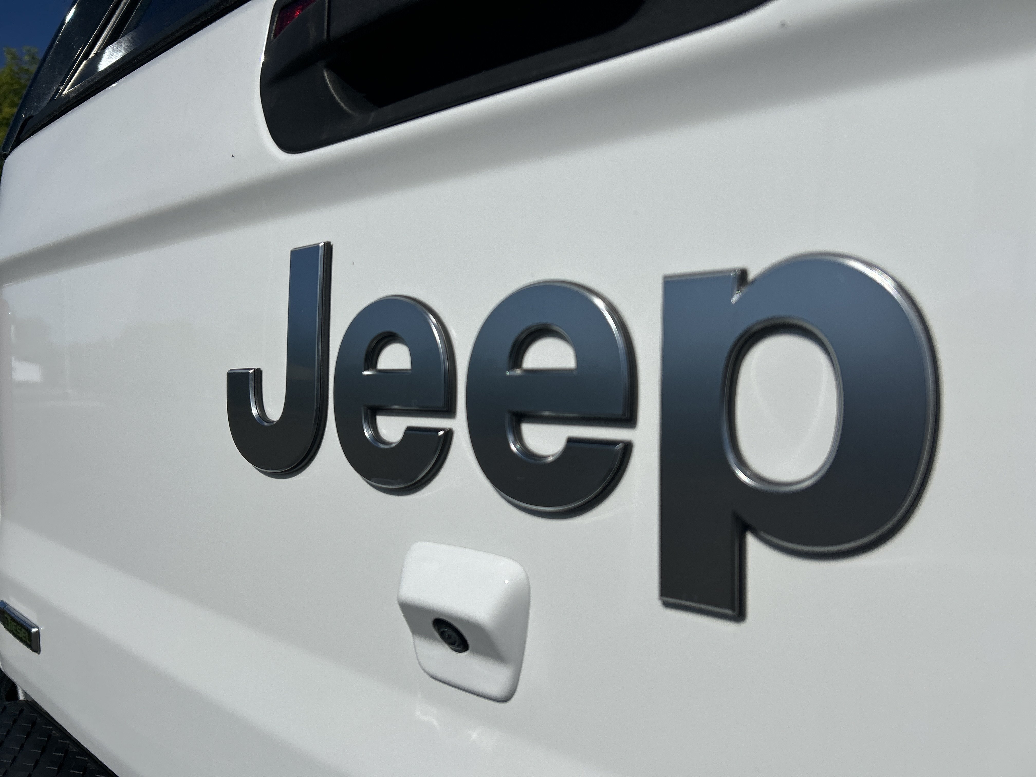 Used 2022 Jeep Gladiator Overland w/ Popular Equipment Package AWD/4WD image 28