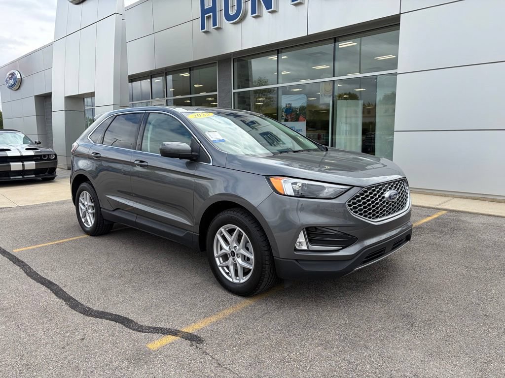 Certified 2023 Ford Edge SEL w/ Convenience Package AWD/4WD image 39
