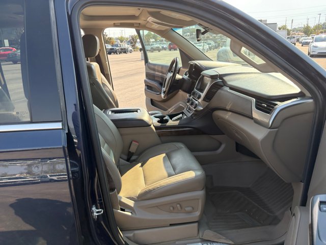 Used 2017 Chevrolet Suburban LT AWD/4WD image 18